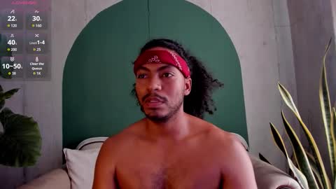 Snapshot of noah_jones__ chatting on 12-04-25, 06:16 Noah online show from 12-04-25, 06:16