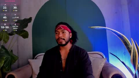 Snapshot of noah_jones__ chatting on 01-17-26, 04:54 Noah online show from 01-17-26, 04:54