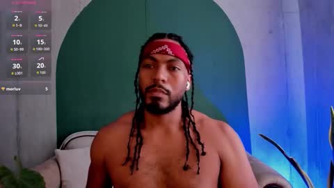 Snapshot of noah_jones__ chatting on 02-09-26, 05:28 Noah online show from 02-09-26, 05:28