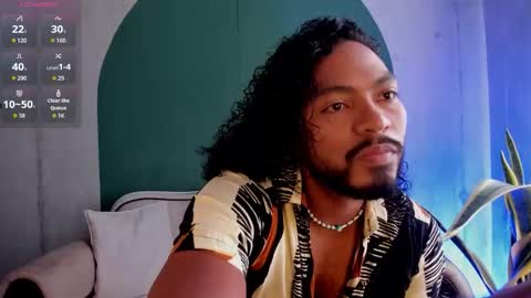 Snapshot of noah_jones__ chatting on 02-18-26, 04:25 Noah online show from 02-18-26, 04:25