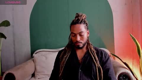 Snapshot of noah_jones__ chatting on 03-05-26, 06:59 Noah online show from 03-05-26, 06:59