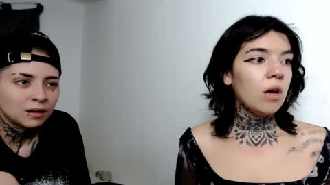 Snapshot of noah_martini chatting on 02-22-25, 02:28 noah hehim online show from 02-22-25, 02:28