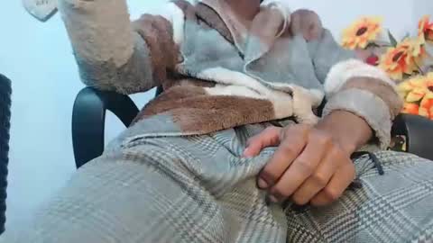 Noah Millers online show from 02-08-25, 03:19