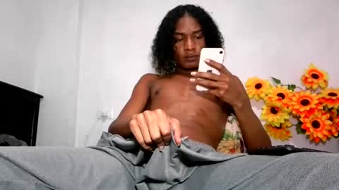 Noah Millers online show from 06-25-26, 03:39
