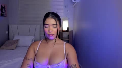 Noemy online show from 05-08-26, 12:43