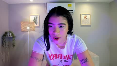 Noemy online show from 06-06-26, 12:32