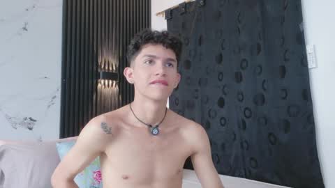 Snapshot of noah_tyler_ chatting on 05-21-26, 07:10 noah tyler online show from 05-21-26, 07:10