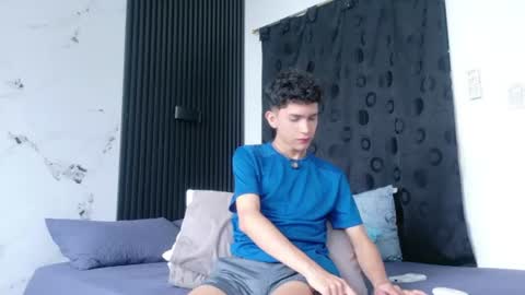 Snapshot of noah_tyler_ chatting on 07-12-26, 03:14 noah tyler online show from 07-12-26, 03:14