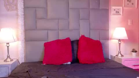 Snapshot of noahbells chatting on 02-01-26, 12:59 Noah online show from 02-01-26, 12:59