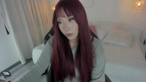 Snapshot of noahcryptic chatting on 11-04-25, 06:23 Noah online show from 11-04-25, 06:23