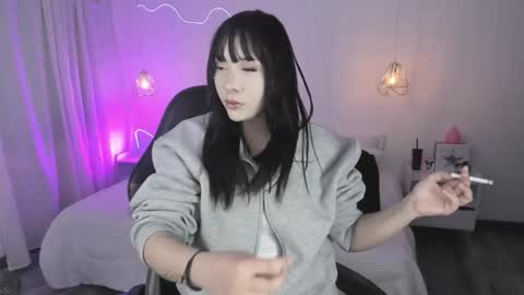 Snapshot of noahcryptic chatting on 02-18-26, 05:36 Noah online show from 02-18-26, 05:36