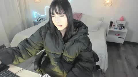 Snapshot of noahcryptic chatting on 02-20-26, 06:26 Noah online show from 02-20-26, 06:26