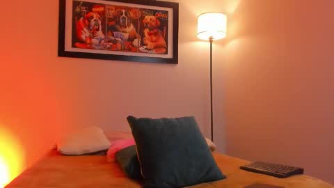 noahh_sky online show from 04-01-26, 03:29