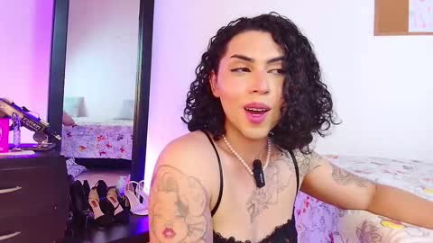 Snapshot of noahmonroe_11 chatting on 12-14-25, 08:46 noahmonroe_11 online show from 12-14-25, 08:46