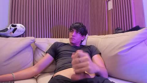 noahx_valko online show from 12-15-25, 04:55