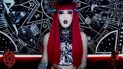 Snapshot of noamy_666 chatting on 01-29-25, 02:09 caroline online show from 01-29-25, 02:09