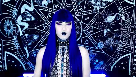 Snapshot of noamy_666 chatting on 11-04-25, 02:43 caroline online show from 11-04-25, 02:43