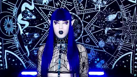 Snapshot of noamy_666 chatting on 11-05-25, 02:22 caroline online show from 11-05-25, 02:22