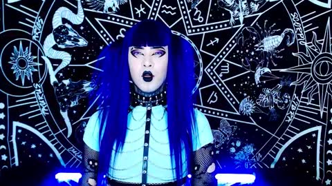 Snapshot of noamy_666 chatting on 11-06-25, 02:12 caroline online show from 11-06-25, 02:12