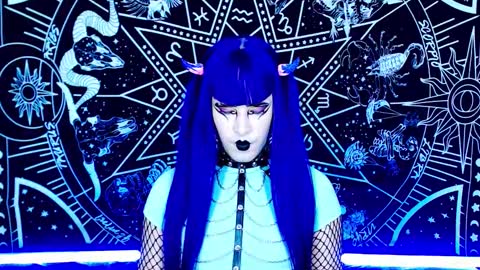 Snapshot of noamy_666 chatting on 12-05-25, 02:09 caroline online show from 12-05-25, 02:09