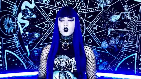 Snapshot of noamy_666 chatting on 12-19-25, 12:28 caroline online show from 12-19-25, 12:28