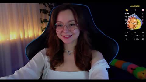 Snapshot of nochnoye_soltse chatting on 01-14-25, 08:26 Sun or Luna online show from 01-14-25, 08:26