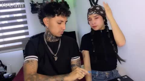 Jean Y Isa online show from 11-22-25, 10:31