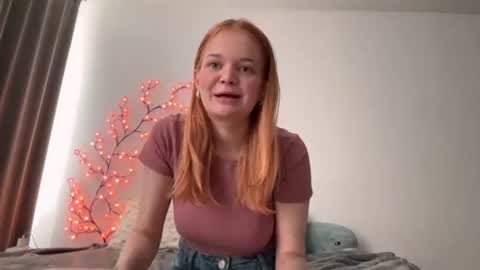 Elly online show from 06-24-26, 09:08