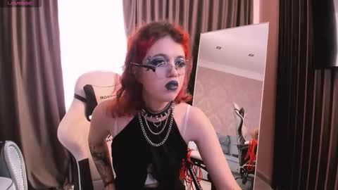 Elly online show from 09-27-25, 10:37