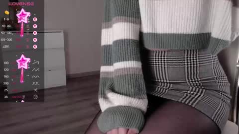 noelleneptune online show from 09-13-25, 10:26