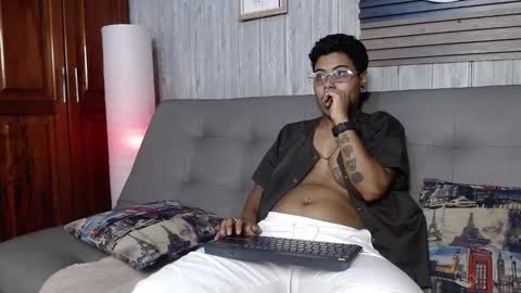 Snapshot of noha__scott chatting on 03-10-26, 02:22 noha online show from 03-10-26, 02:22