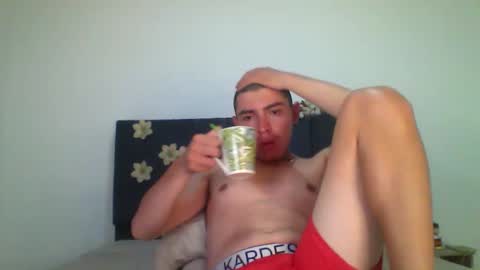 Snapshot of noha_free chatting on 01-16-26, 03:32 Noha online show from 01-16-26, 03:32