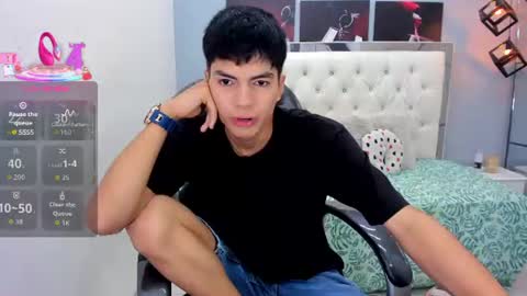 Snapshot of noha_scott chatting on 06-26-26, 10:58 Noha Scott online show from 06-26-26, 10:58