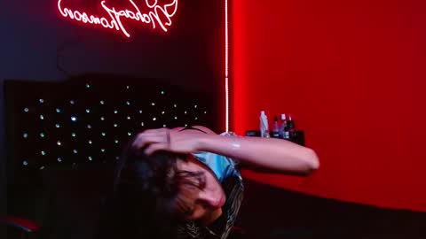 Snapshot of noha_thomson chatting on 11-14-25, 11:02 Noha Thomson online show from 11-14-25, 11:02