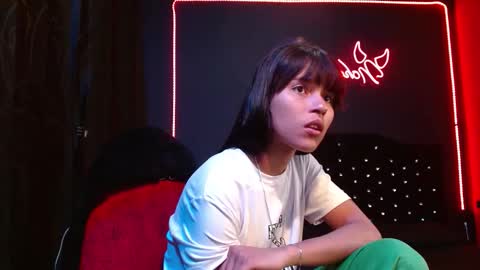 Snapshot of noha_thomson chatting on 11-18-25, 04:39 Noha Thomson online show from 11-18-25, 04:39