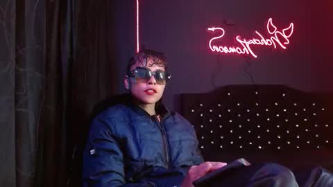 Snapshot of noha_thomson chatting on 01-18-26, 01:31 Noha Thomson online show from 01-18-26, 01:31