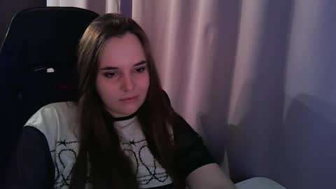 Snapshot of noir_ember_ chatting on 09-19-25, 10:27 noir_ember_ online show from 09-19-25, 10:27