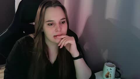 Snapshot of noir_ember_ chatting on 10-16-25, 12:17 noir_ember_ online show from 10-16-25, 12:17