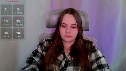 noir_ember_ online show from 05-20-26, 03:40