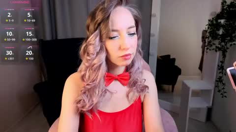 Snapshot of noirnymphh chatting on 06-06-26, 10:14 Isabelle online show from 06-06-26, 10:14