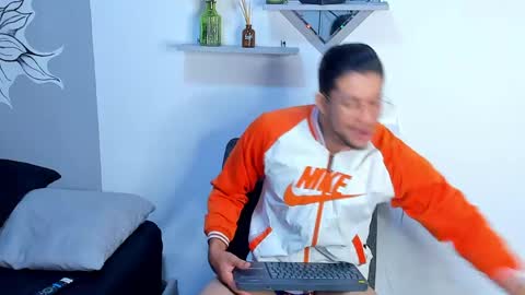 Im Nolan  online show from 05-23-26, 11:47