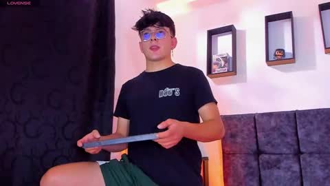 Nolan  online show from 10-08-25, 07:22