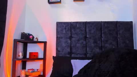 Nolan  online show from 10-22-25, 07:46