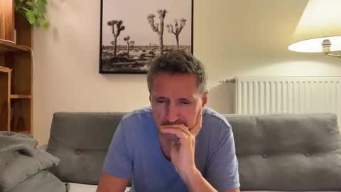 Snapshot of nolo34 chatting on 01-06-26, 08:23 nolo34 online show from 01-06-26, 08:23