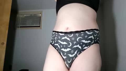 nonbinarybeauty20 online show from 02-07-26, 08:01