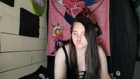 nonbinarybeauty20 online show from 06-05-26, 12:06