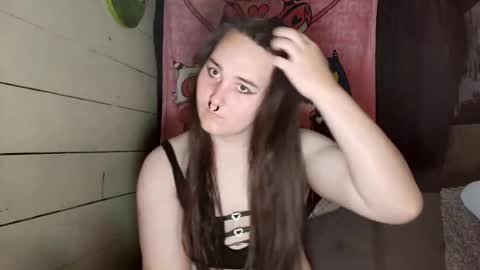 nonbinarybeauty20 online show from 07-29-26, 06:39