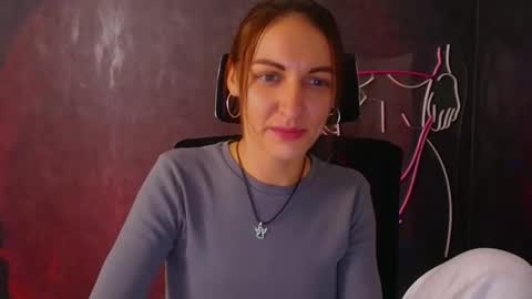 Nora online show from 09-12-25, 10:32