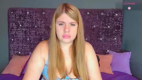 Nora online show from 11-18-25, 02:39