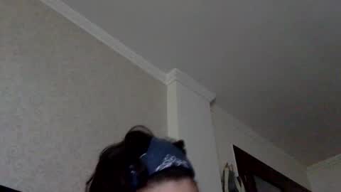Snapshot of norablues chatting on 07-16-26, 12:33 norablues online show from 07-16-26, 12:33